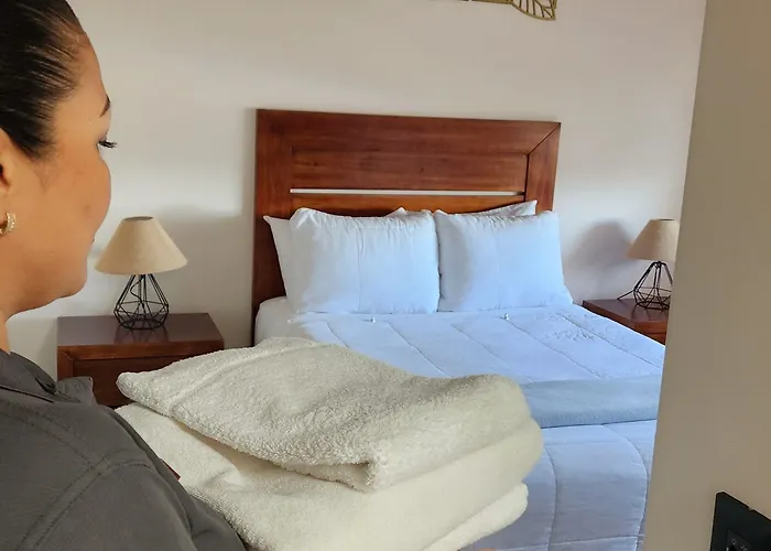Lomboy & Plaza Aparthotel San José del Cabo
