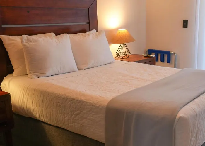 Aparthotel Lomboy & Plaza San José del Cabo